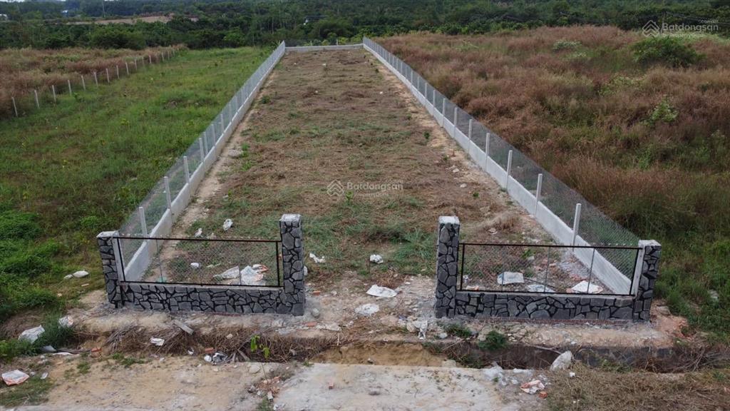 Bán đất mặt tiền đường nam lộ 101 la ngà, định quán. sổ riêng. chính chủ. dt 1030m2