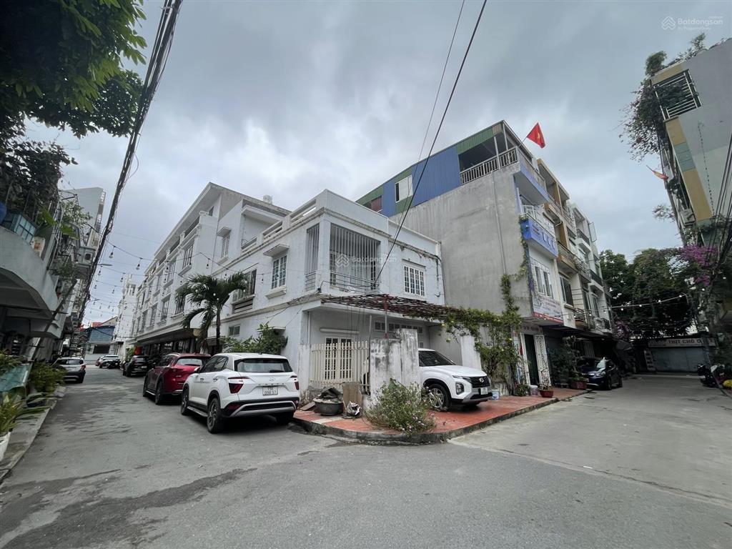 56m2 đất mặt ngõ 8m vị trí tuyến 2 trung lực ngang 7.5m cách mặt đường 50m