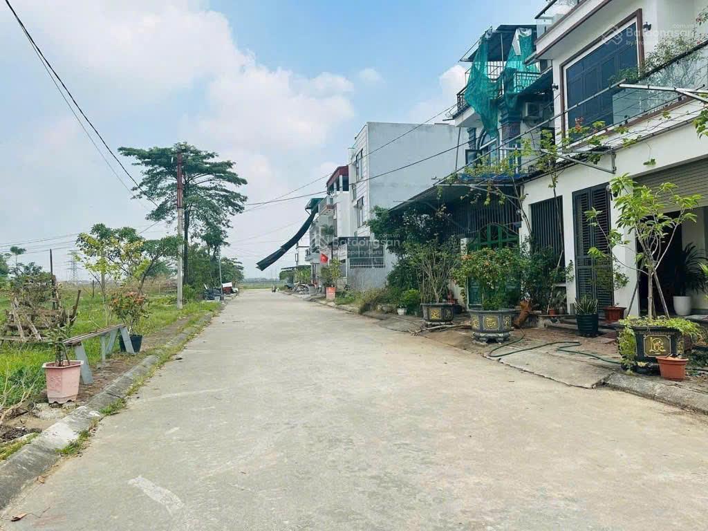 Cc bán gấp lô 143m2, đồng trúc, hoà lạc. gần cnc, dhfpt, kinh doanh dòng tiền. giá rẻ hơn tt 3 giá