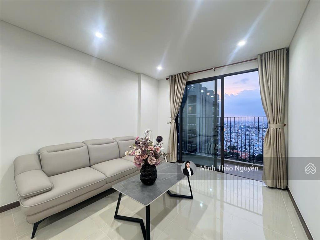 Thiện chí bán căn góc 2pn+đn (107m2) tầng cao view thoáng, sẵn sổ hồng tại hà đô. sơn minh land
