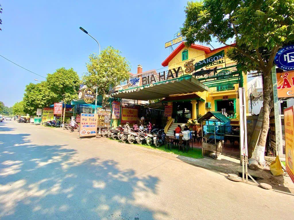 Bán gấp! Biệt thự 240m2 Geleximco, mặt Lê Trọng Tấn, giá siêu rẻ chỉ 249tr/m2