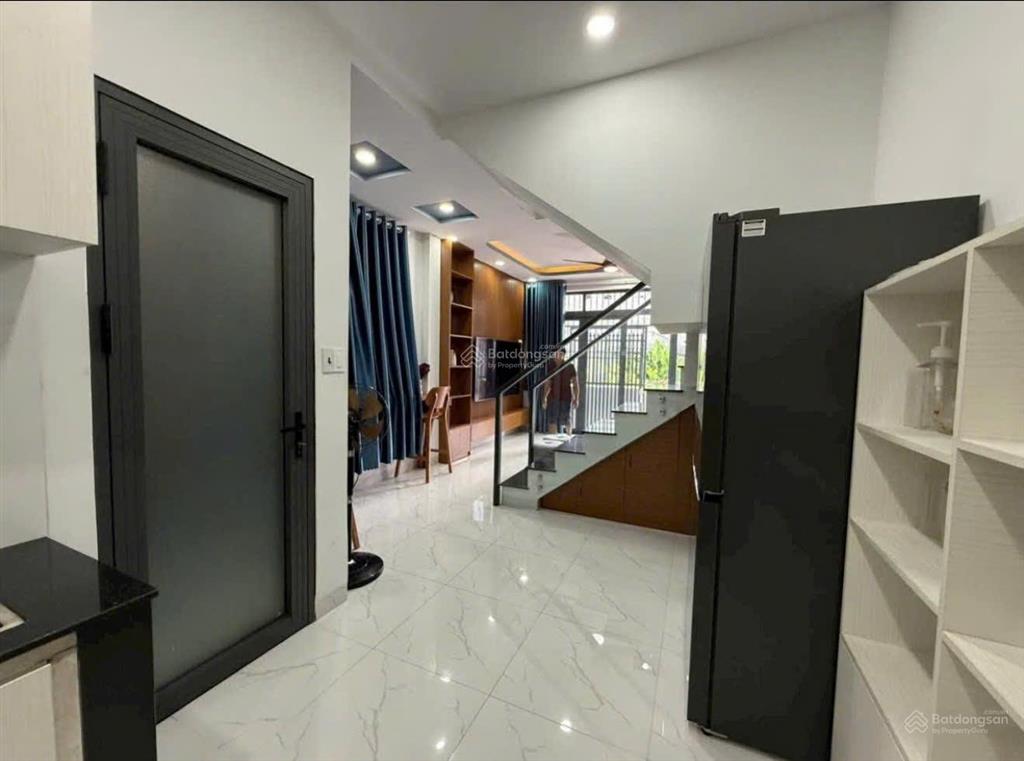 Bán nhà(gần biển)góc 2 mtdt44m22tầng2pnôtô đậu cửavĩnh hoànha trangchỉ 3ty5