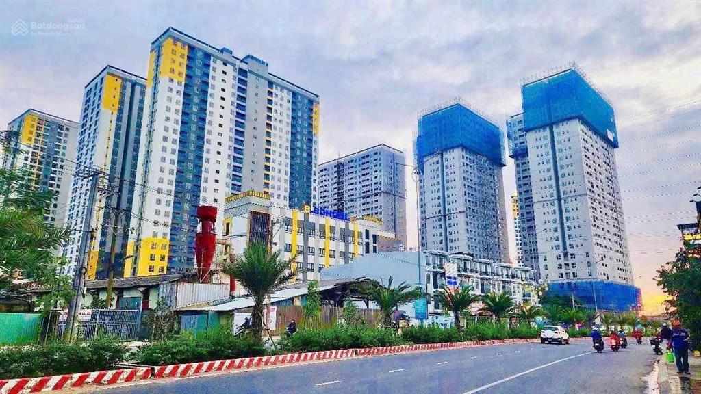 Cần bán bcons city, căn 56m², 2pn, 2,7 tỷ, full nội thất, ở liền hoặc đầu tư cho thuê 0899 525 ***