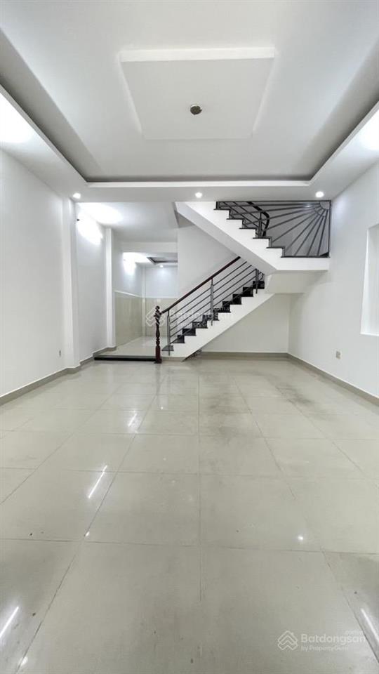 Bán nhà đường trường chinh, phường tây thạnh, quận tân phú, dt 61 m2 (5x12), giá 6,5 tỷ