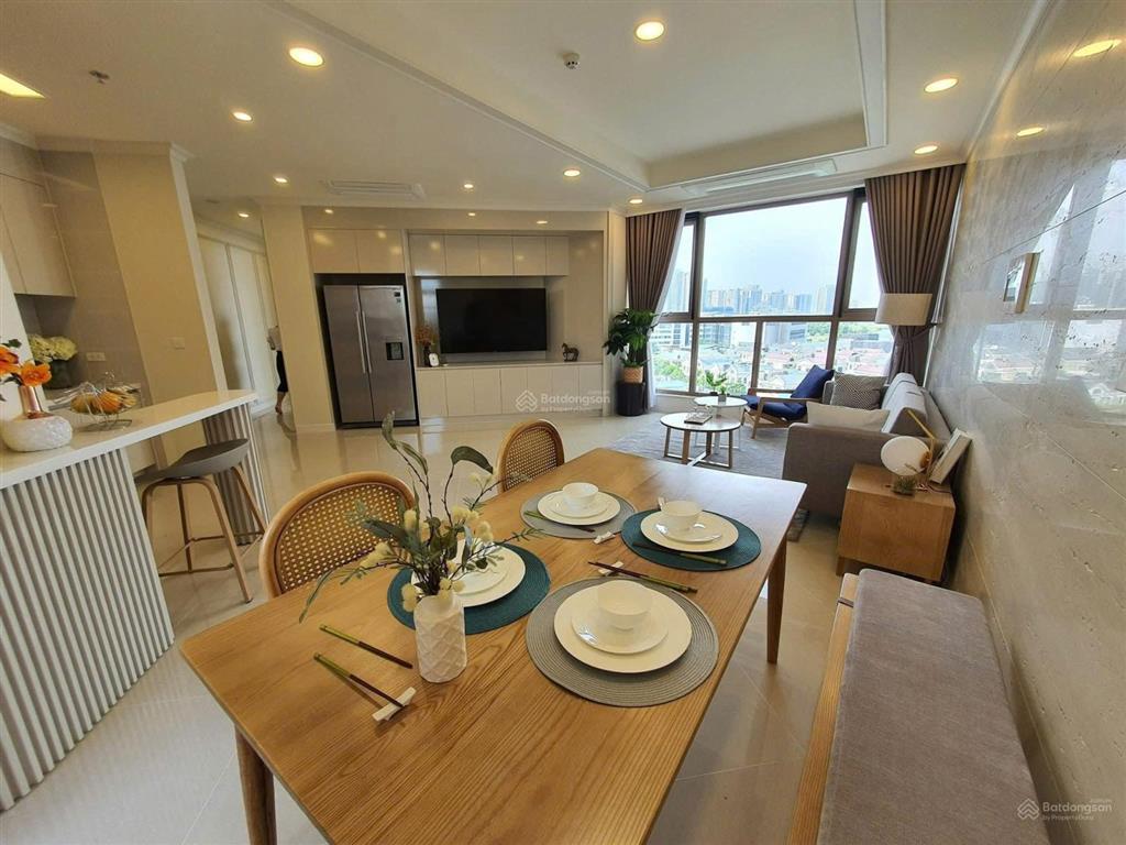 Mới ra căn 3pn 125m2 tại chung cư h9 starlake tây hồ tây, giá 18 tỷ