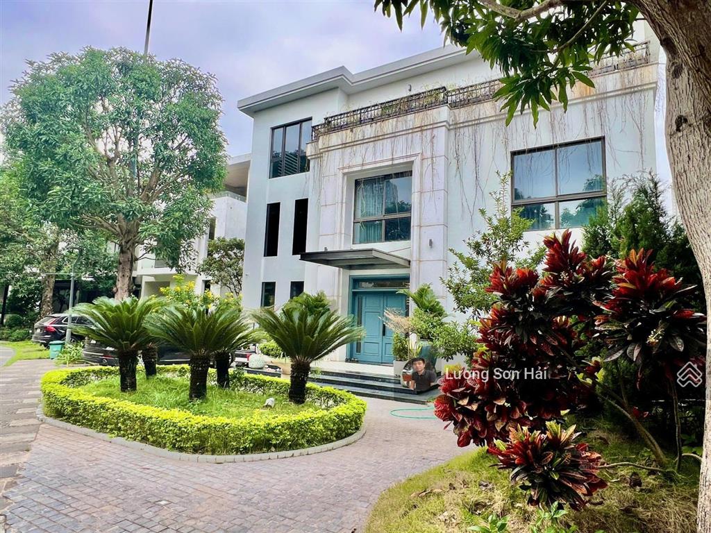 Bán biệt thự đơn lập đảo ecopark. hải 0704 725 ***