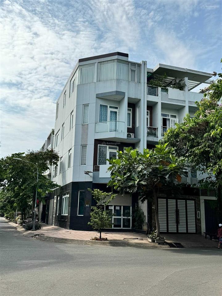 Bán gấp căn góc 2 mặt tiền đẹp 6x19m bình lợi giá 15,6 tỷ