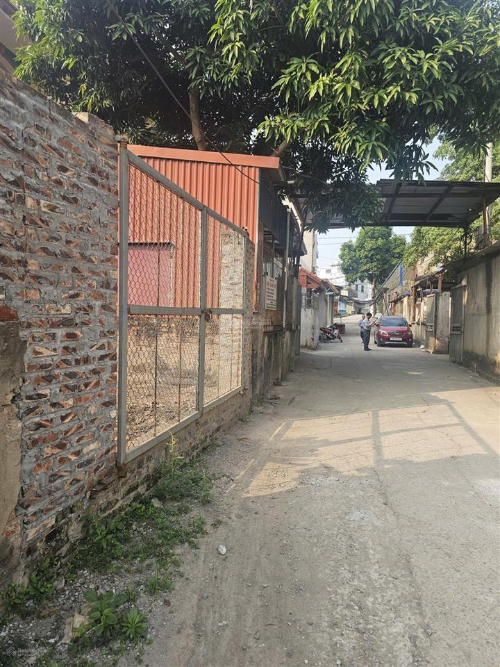 Anh trưởng thôn chương mỹ cần bán lô đất đẹp ở lam điền ôtô tránh đường thông gần phố 81m nhỉnh 2tỷ