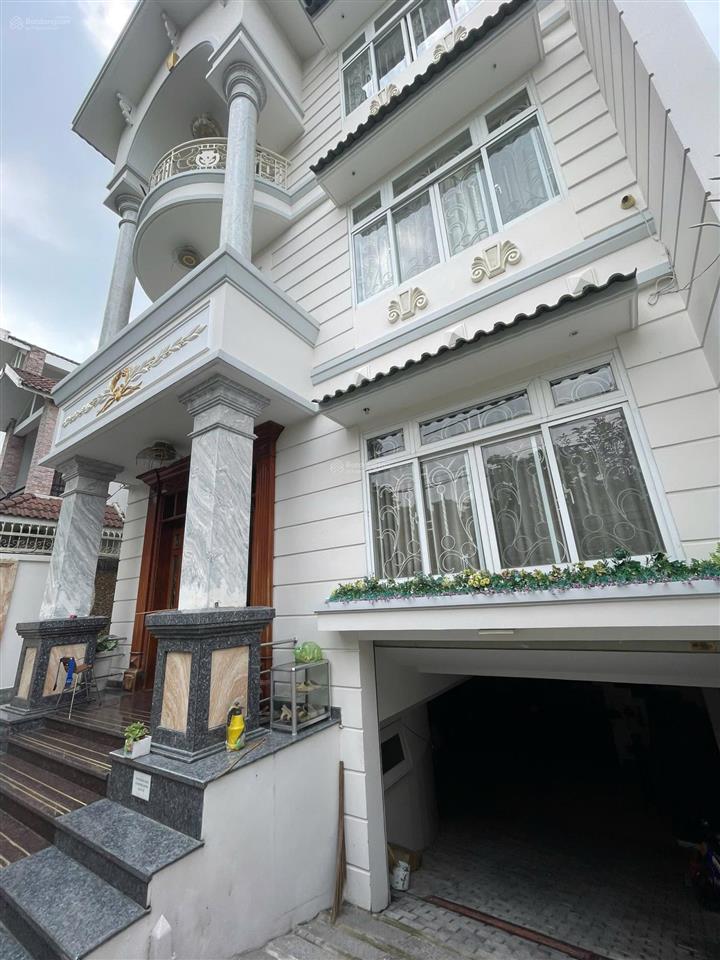 Biệt thự khu ao sen tên lửa, quận bình tân, đường số 34, đối diện công viên, 10x20m, 35 tỷ