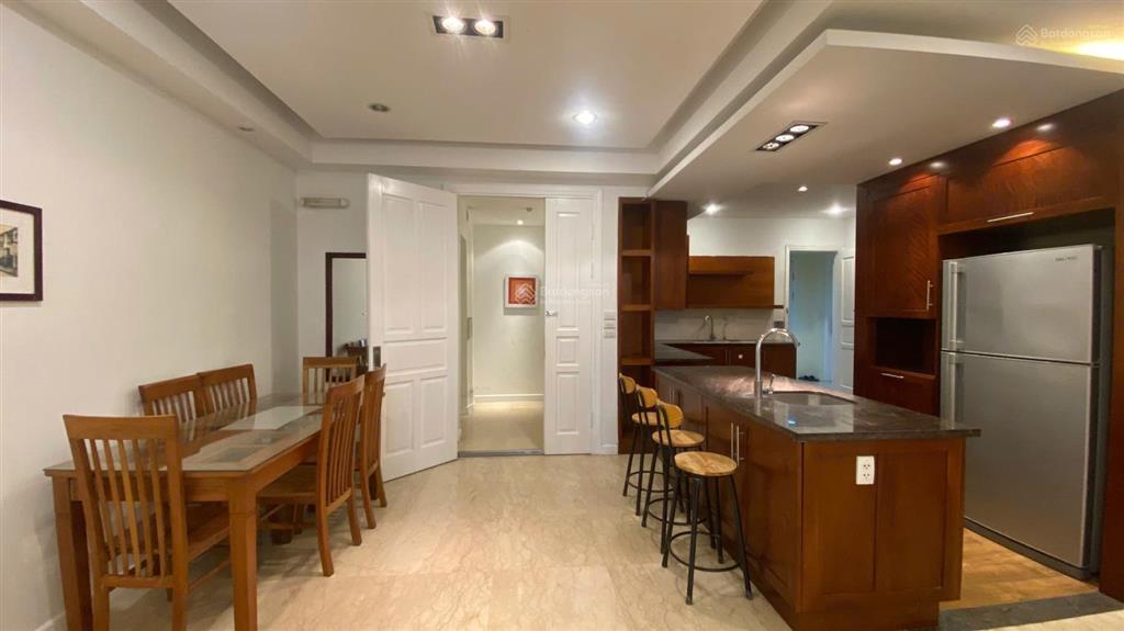 Bán căn hộ vip tòa p1 p2 ciputra 145m² 3 phòng ngủ