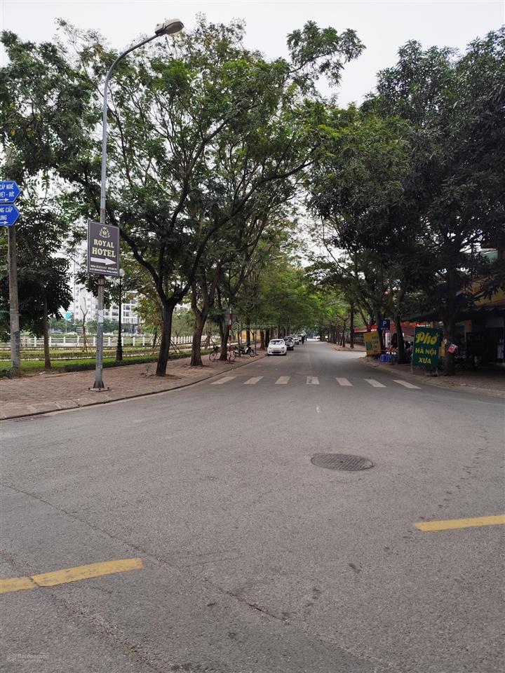 Bán biệt thự khu đô thị sài đồng, 145m² x 4 tầng, mt 7,2m, giá 41,5 tỷ có tl