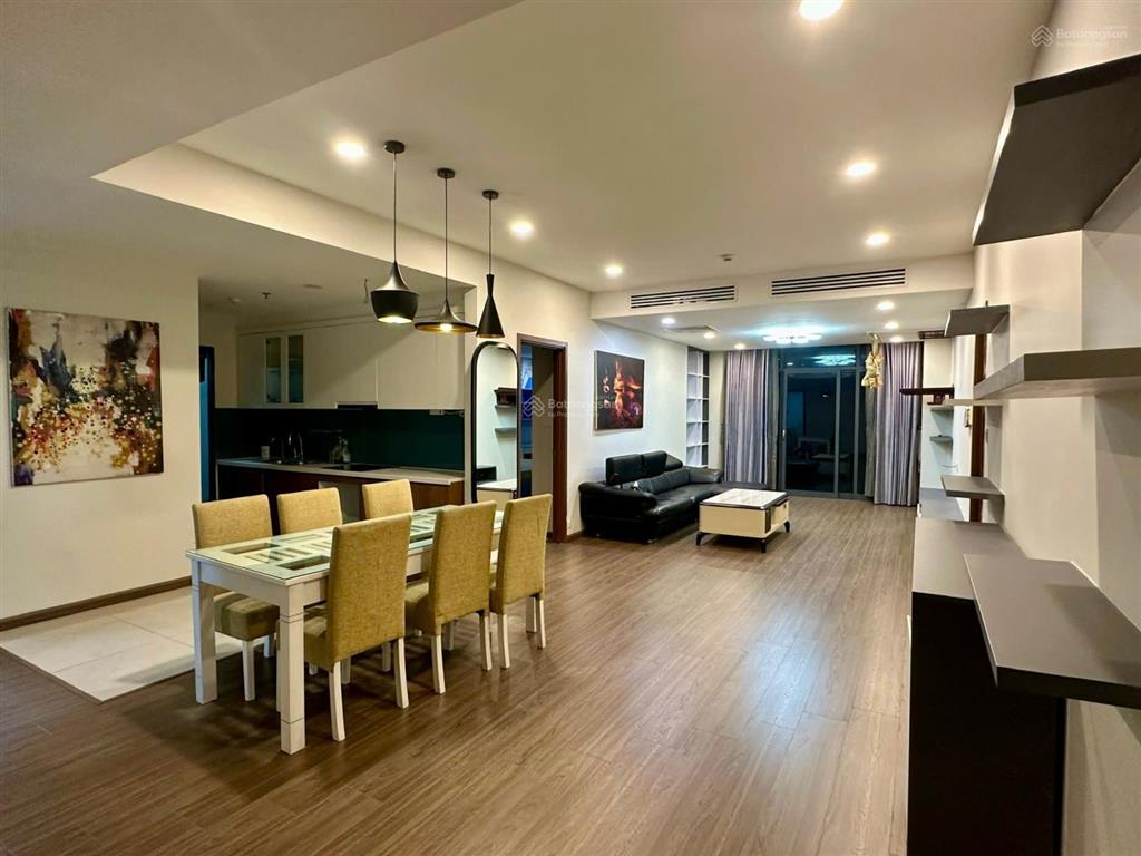 Giá chỉ 18 tỷ! căn 4n3wc, dt145m view hồ đẹp nhất tại chung cư skylake, full nội thất,sẵn sổ