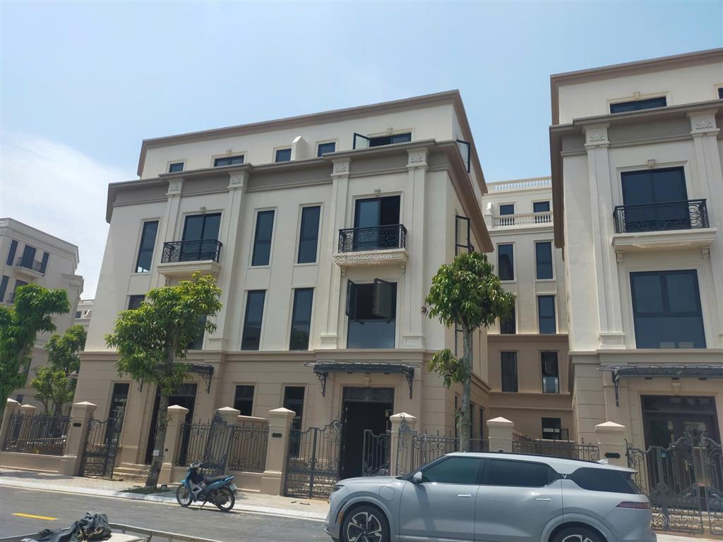 Sở hữu biệt thự hoàng gia view hồ 32ha sổ hồng vĩnh viễn vinhomes cổ loa chỉ 4x tỷ hg5 hg6