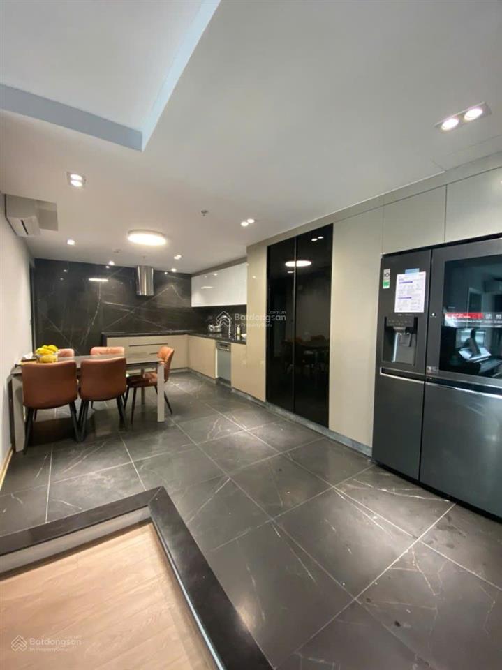 Cập nhật căn 2pn bán tại vinhomes symphony, giá 5.3 tỷ