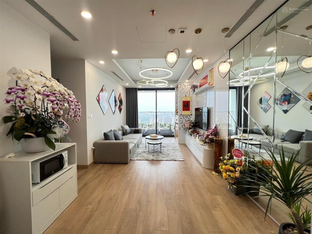 Bán 2 pn 58,1m2 tại green park phương đông tốt trần thủ độ, full đồ đẹp view hồ, giá 4.55 tỷ