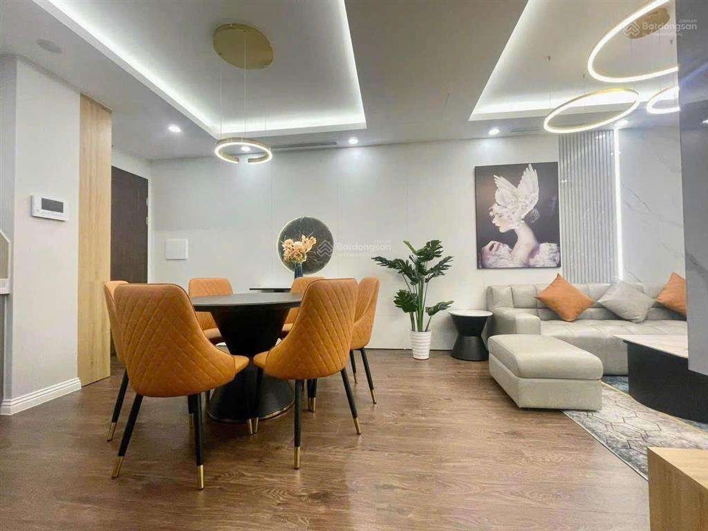 Bán căn góc 2pn 74,7m2 tòa hdi tây hồ view hồ tây full đồ tầng đẹp, hướng đông mát mẻ, sẵn sổ