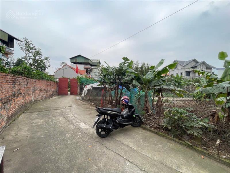 Bán đất sen hồ lệ chi, gia lâm 45m² mt 4,83m 2,4 tỷ. đất đẹp, giá đầu tư, ô tô vào đất