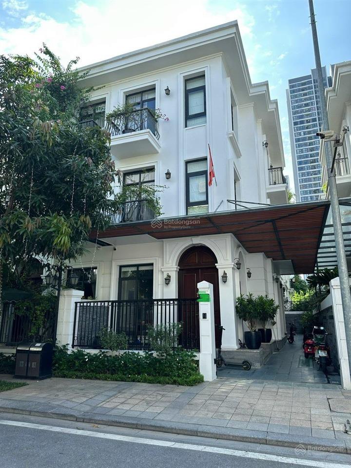 Anh sếp bán căn biệt thự nổi bật dự án 285m2 sẵn sổ đỏ 80 tỷ bao sang tên(xem là ưng) có 102