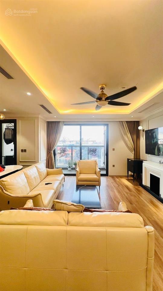 Bán căn hộ chung cư b6 giảng võ, golden amor diện tích 105m2, 3 phòng ngủ nhà đẹp ở ngay