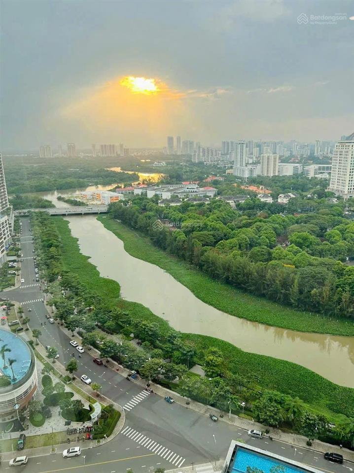 Bán chung cư midtown m8 the peak pmh 131,1m² 3pn, 2wc