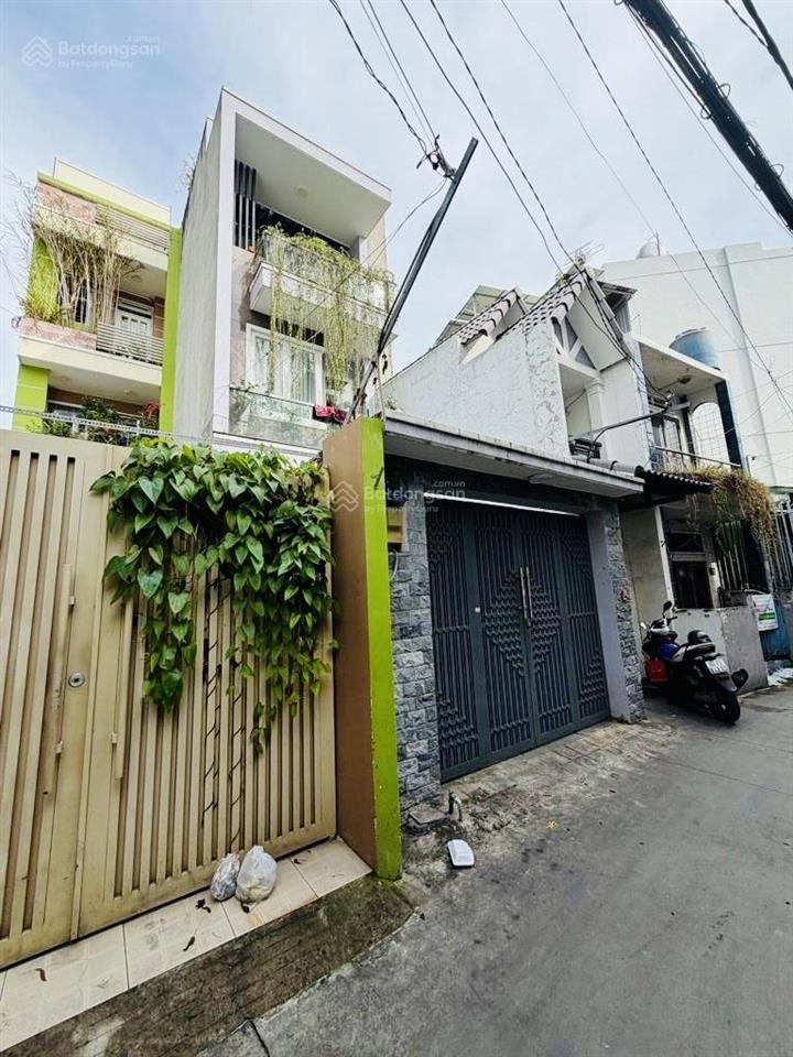 Chỉ hơn 7 tỷ nhà đẹp sân vườn 104m2 ngay chợ gò vấp