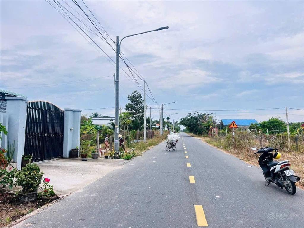 522m² đất ở 120m² mặt tiền ngang 15m, sâu 35m, đất thị trấn phước hải biển phước hải brvt