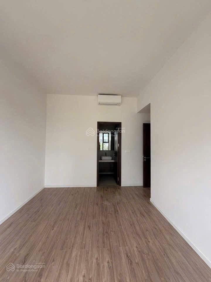 Bán căn góc infiniti 2pn | 81.16m2 | view hồ bơi
