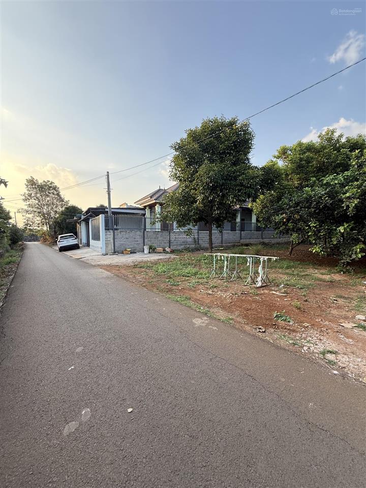 Bán 150m2 thổ cư sổ riêng, mặt tiền đường nhựa, cách nút giao cao tốc dầu giâyphan thiết chỉ 3km