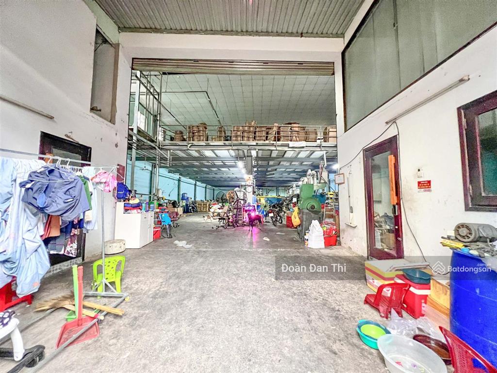 Bán nhà xưởng 600m2 mt liên khu 16 (btđ), đang cho thuê 45tr, giá 33 tỷ tl