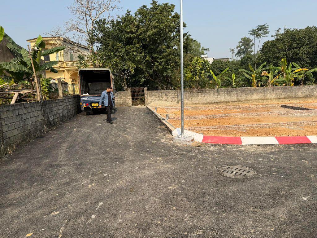 BÁN ĐẤT XUÂN MAI - VỊ TRÍ ĐẸP - LÔ GÓC - Ô TÔ ĐỖ - SINH LỜI CAO 53M 4.5MT GIÁ 2.2 TỶ