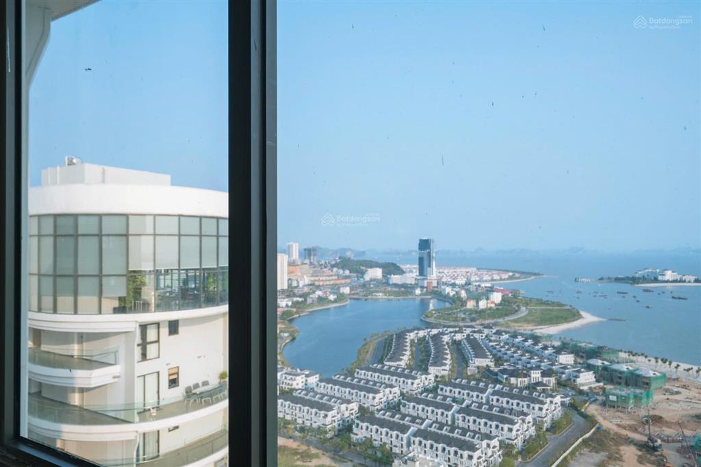 Siêu phẩm có 102 căn góc 3pn penhouse duplex citadines marina hạ long dòng tiền siêu đều