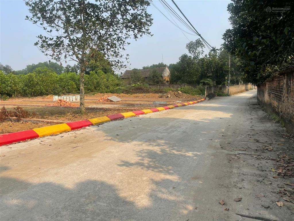 Một trong số ít 1 lô diện tích 100m² sổ đỏ hà nội gần 2 trường đại học giá chỉ 1,5 tỷ