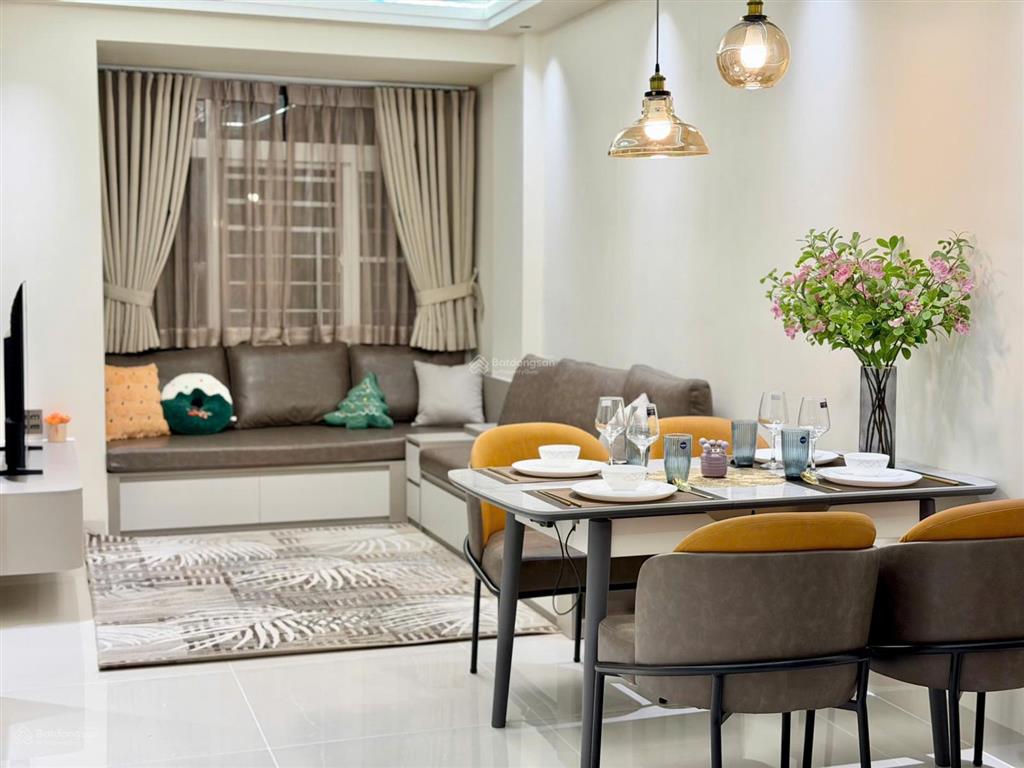 Cần bán nhanh căn hộ sky garden 3 phú mỹ hưng quận 7 nhà đẹp, mới 100%. 0917 300 *** em hằng