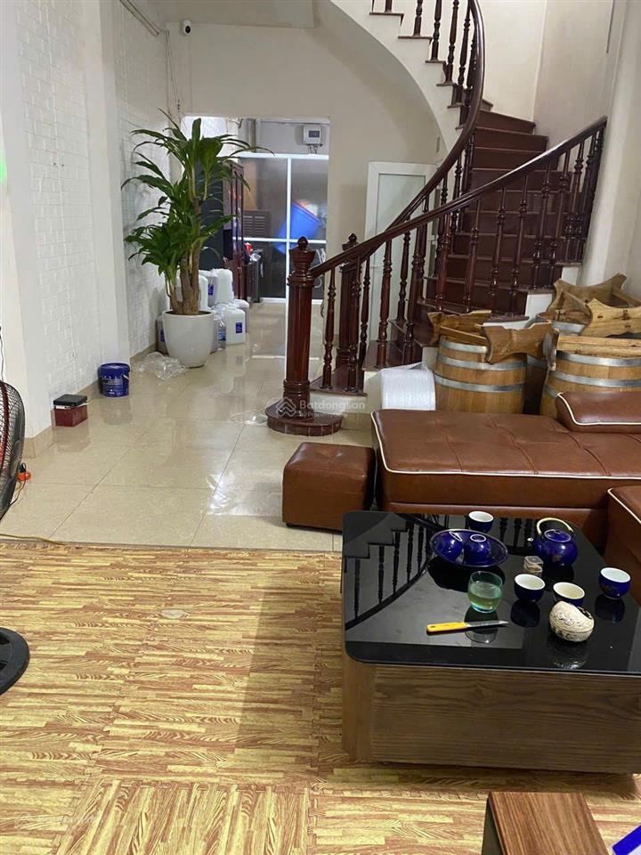 Bán nhà liền kề khu đô thị định công dt 95m, mặt tiền 6.5m, 5 tầng, ô tô đỗ cửa