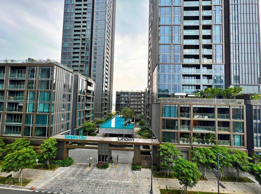 Chính chủ kẹt tiền, cần bán gấp ch empire city, view đẹp, thương lượng nhanh. 0902 589 ***