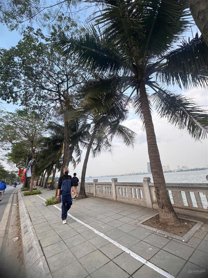 Chính chủ gửi bán lô đất cách hồ tây hơn 100m, ngõ thẳng, ô tô chạm cửa 73m2 giá 16.8 tỷ