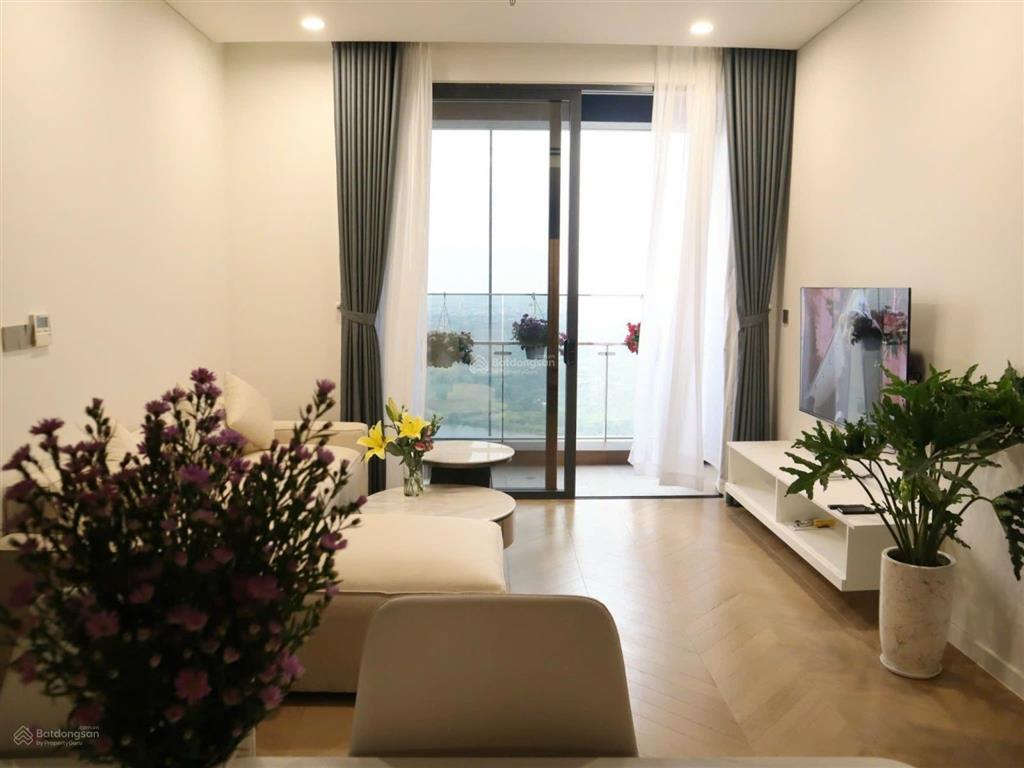 Định cư, cần bán gấp ch lumiere riverside, nội thất full. chính chủ xem nhà, gọi ngay 0902 589 ***