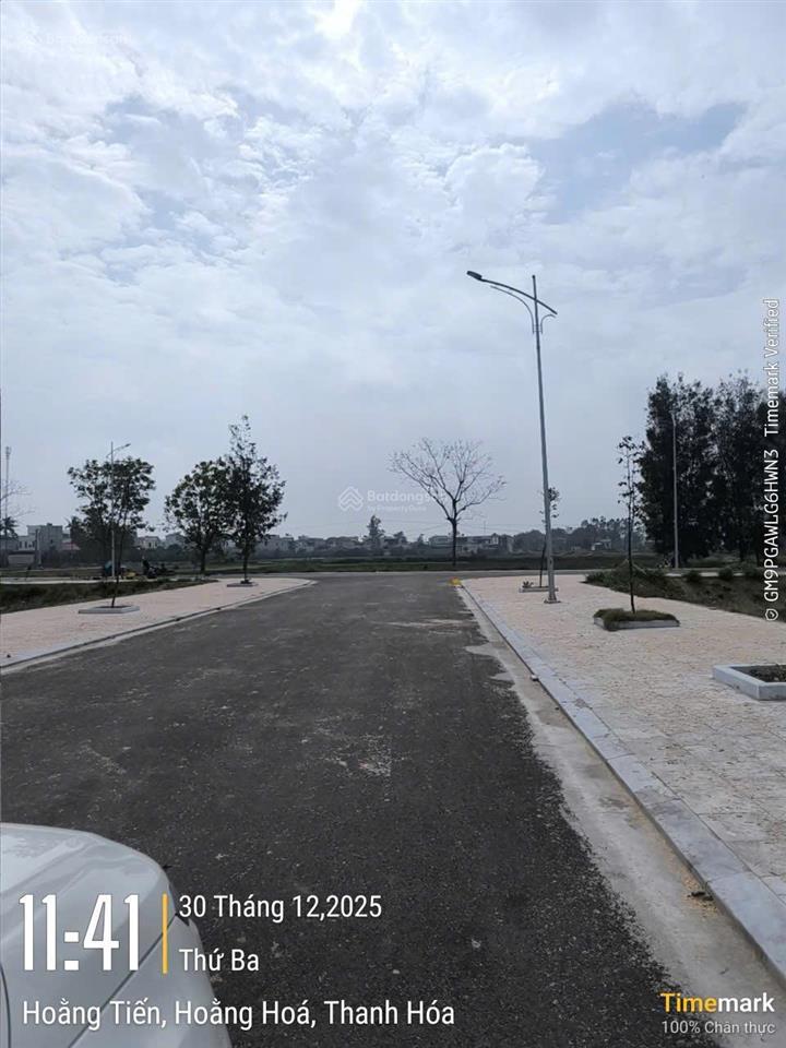 Bán lô đất đấu giá mb 75 hải tiến, cách biển 700m, hướng đông 120m2 giá 1180 triệu
