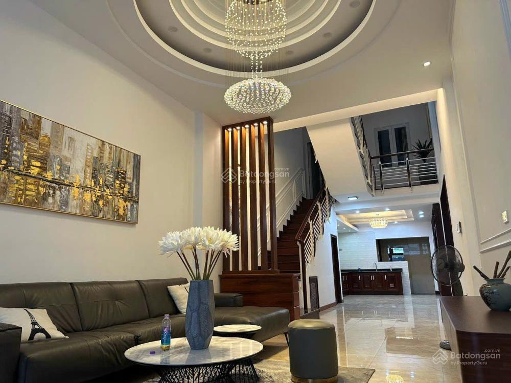 Cần bán nhà 3 lầu (474m2) mặt tiền đường hoà bình phường 5, quận 11 (đối diện đầm sen) giá 75 tỷ tl