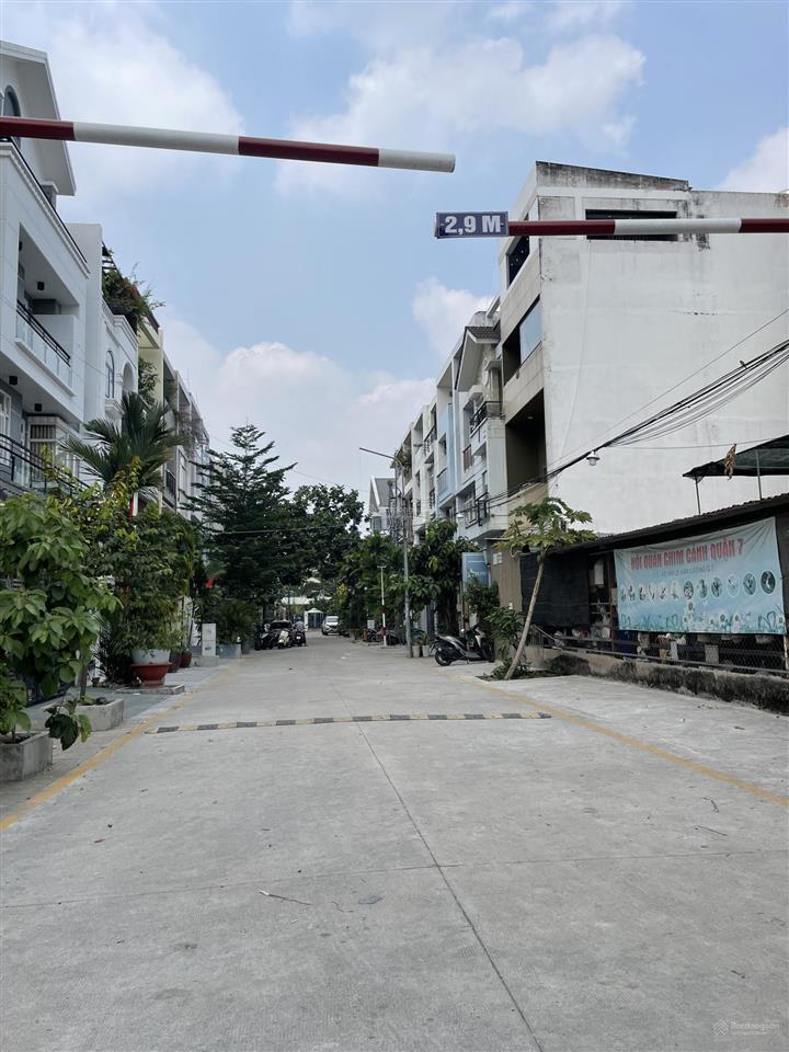 Hiếm quận 7, lô góc 212m2, 10 x 21m, kdc tân an huy, p. tân phong, chỉ 29tỷ, lô hiếm có