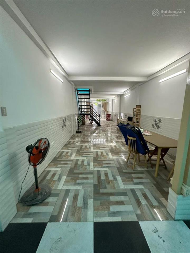 Mặt tiền kinh doanh gần chợ tân hương quận tân phú 112,5m2 (4,1x27,5m), giá 9,7 tỷ