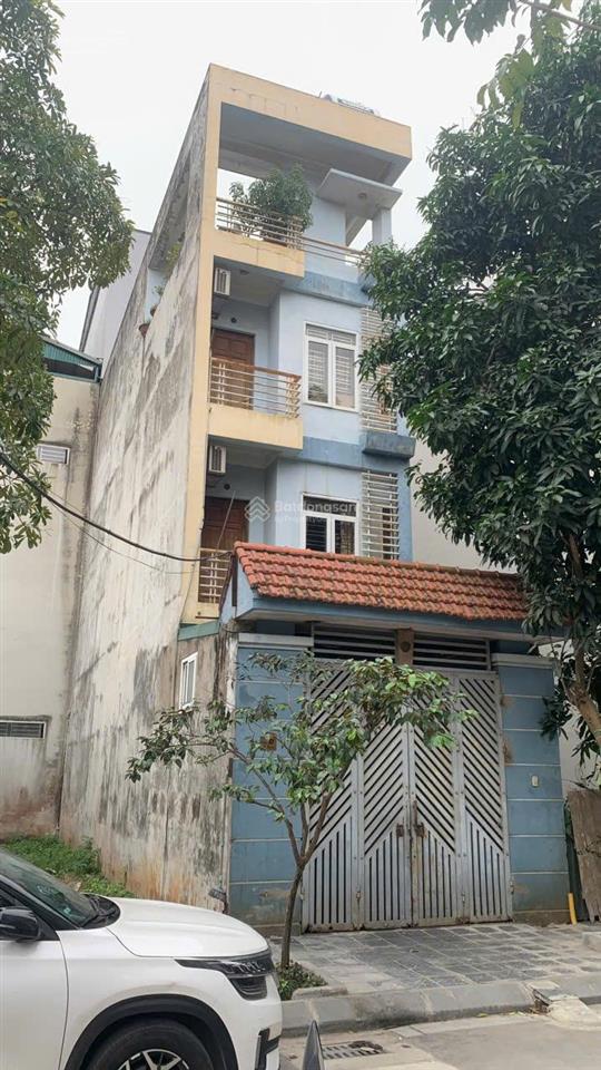 Bán đất phố ngọc thụy 80m2 , mặt tiền 4,5m, gần công viên , phân lô , ô tô đỗ trước cửa 24/7