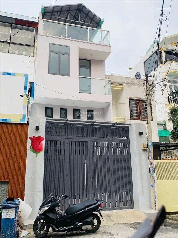 Gấp! bán nhà đường nguyễn hữu cầu q1. 52m2 (4m x 13m) giá 2.399 tỷ. 1 trệt, 1 lầu, 3 phòng ngủ