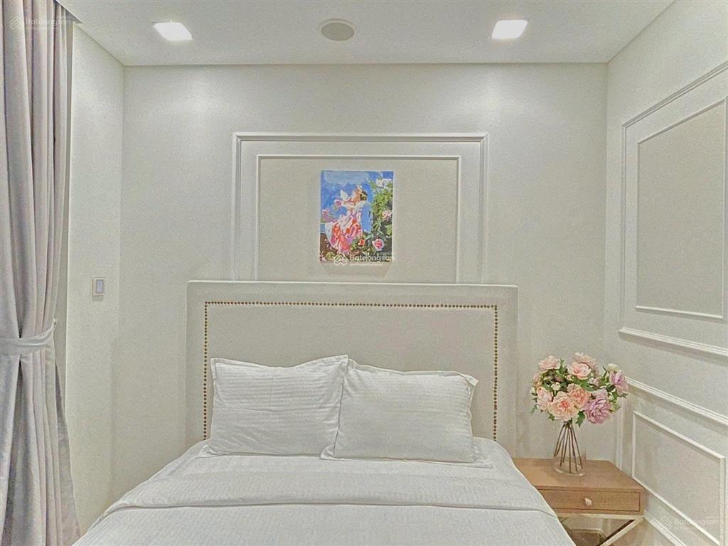 Cần bán căn hộ chung cư d1 mension q.1 85m2, 3pn, q.1, giá 9.8 tỷ, 0939 586 *** thanh tùng