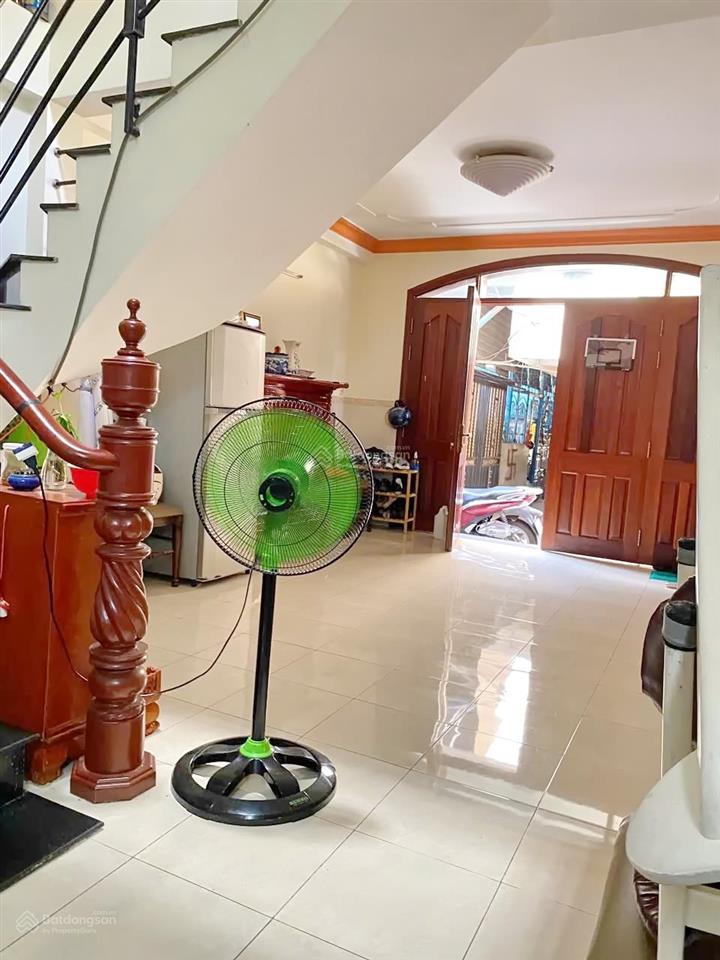 Kèo thơm nhà đẹp 2 lầu st hẻm 458 huỳnh tấn phát, quận 7