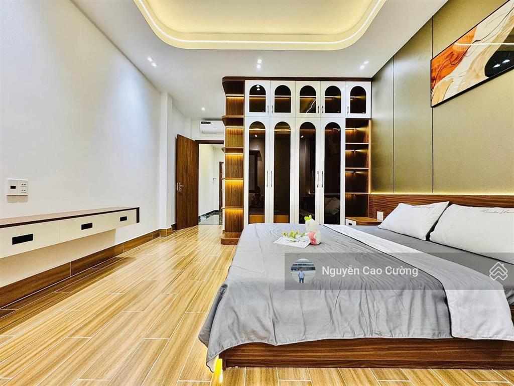 Nhà phố thang máy 4x20m, 1 lửng 3 lầu đường 8m, 1/trần thị cờ, thới an, q12