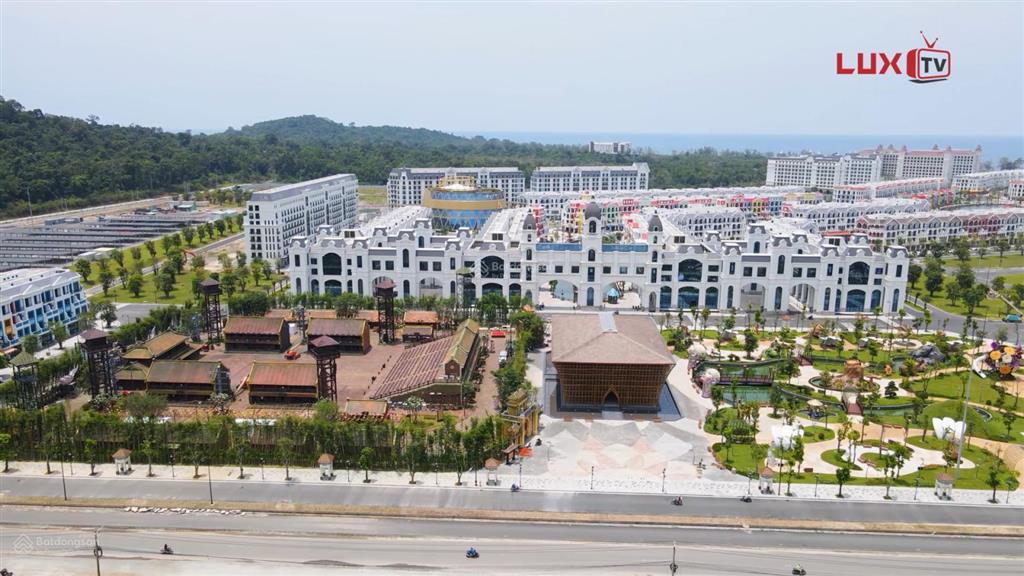 Căn đang bán shop grand world phú quốc, giá tốt dự án