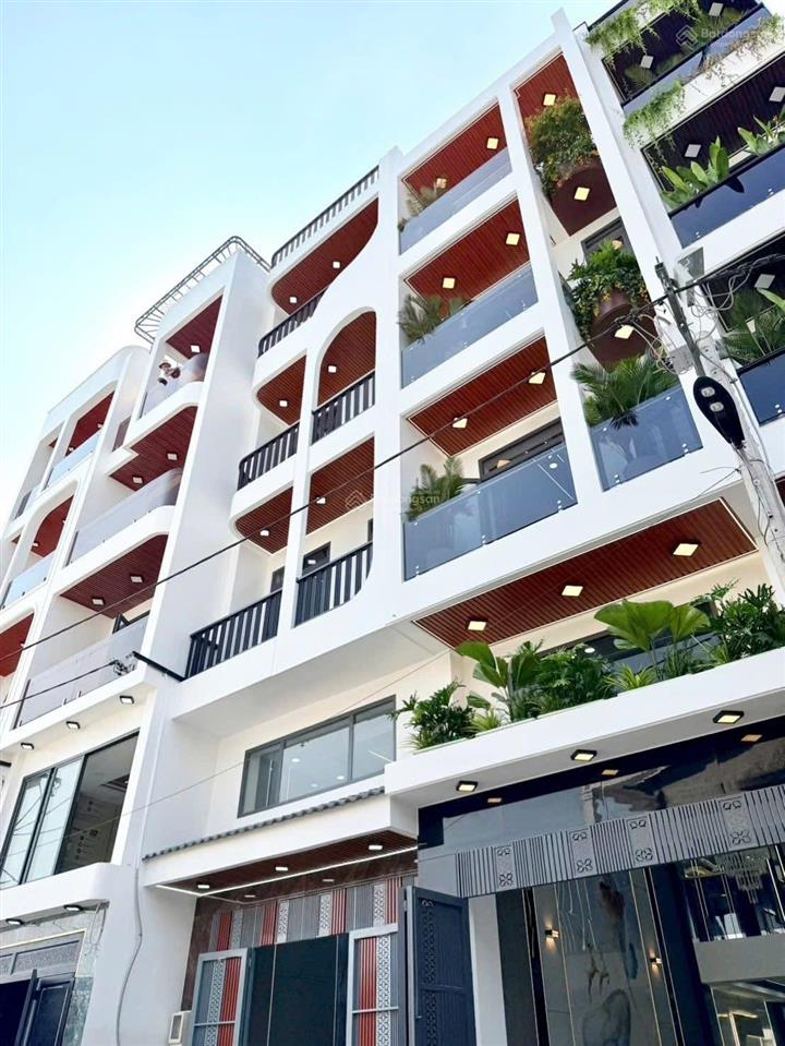 Nhà phố mới hoàn thiện có thang máy full nội thất phường thới an, bán gấp