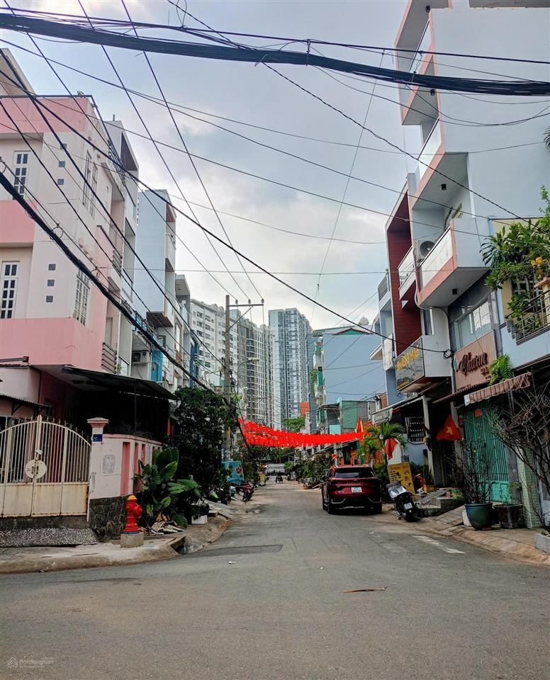 Nhà quận 6 dt 70,2m2 cư xá phú lâm d gần chợ hồ trọng quý giá chỉ 9 tỷ 6