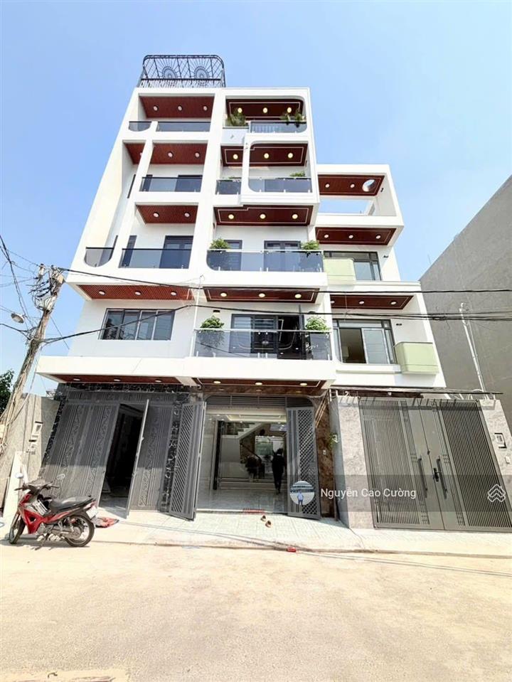 Giảm 300tr, siêu phẩm 4x20m đường 8m ô chờ thang máy trần thị năm gần ủy ban phường, bệnh viện q12